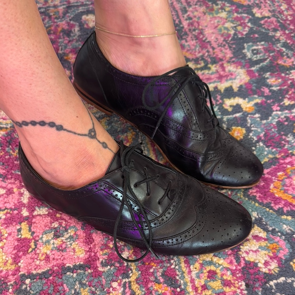 Black Women's Oxford Shoes
